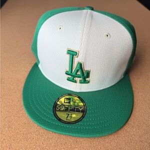 New Era LA Dodgers Hat Size 7.5 Brand New